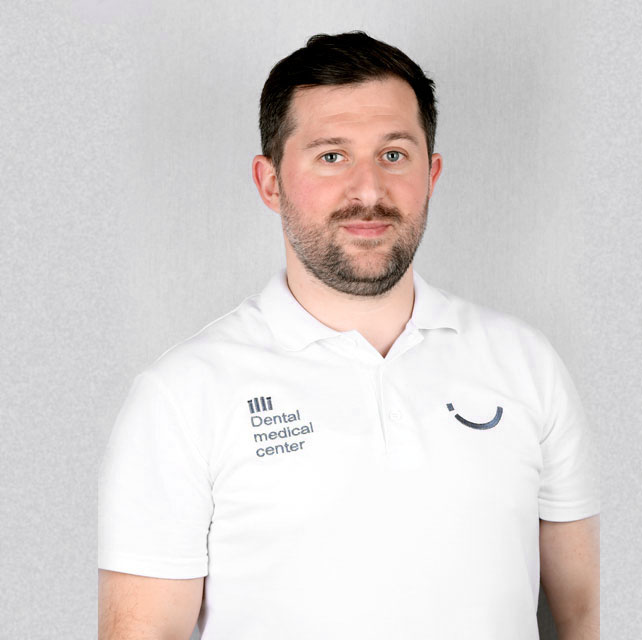 Євген Островський